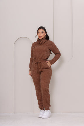 Conjunto Monique em Malha Tricot Rib Premium | Casaco Gola Alta + Calça Confort