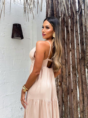 Vestido Clara – Leveza e Estilo para Todos os Momentos (Queridinho das famosas)