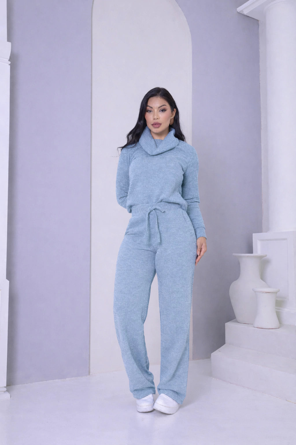 Conjunto Monique em Malha Tricot Rib Premium | Casaco Gola Alta + Calça Confort